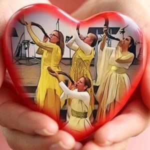 Meet your Posher, Iris